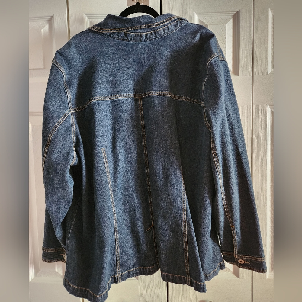 Jean Jacket - Picture 2 of 4